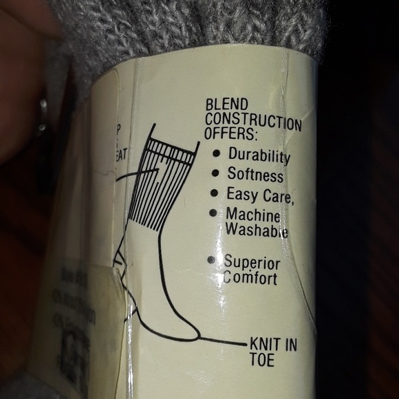 NWT Carnie O'Nell wool blend tall socks size 10-13 - Picture 8 of 8